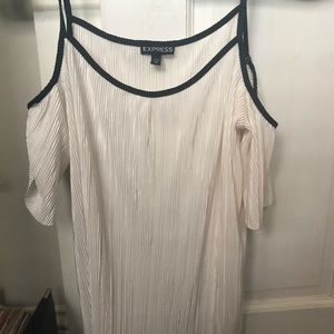 Cold Shoulder Express white tank w/ black straps